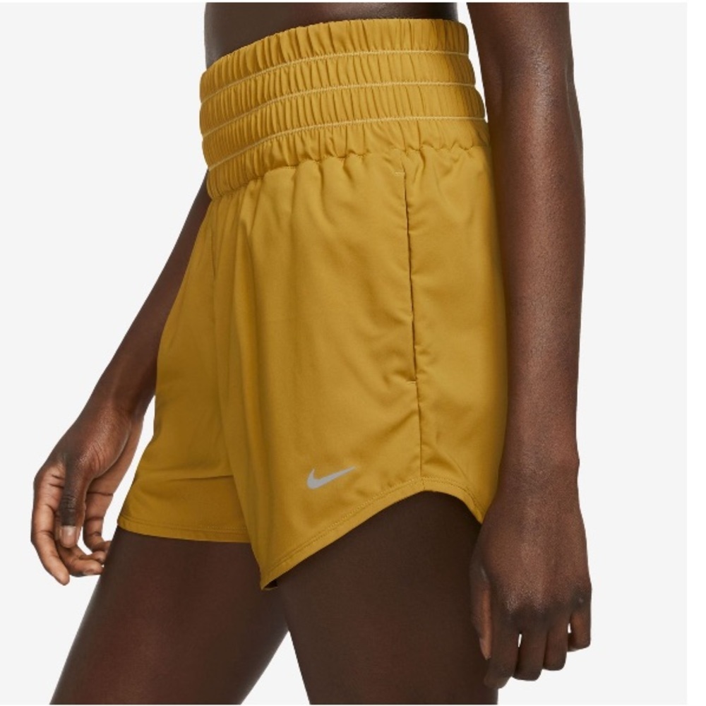 NIKE One Women's Dri-FIT Ultra High-Waisted 3" Brief-Lined Shorts - Picture 3 of 12